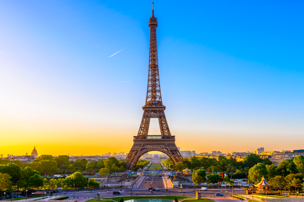 La Tour Eiffel va s'agrandir de plusieurs mètres!